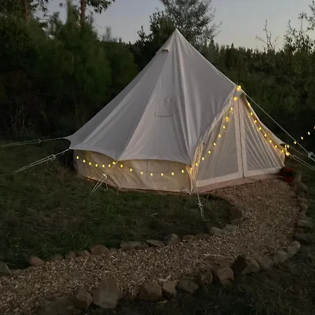 Jardim Dos Mil Gostos Covoes Campsite Serta